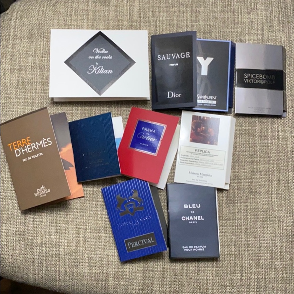 New Lots of 10 Eau Parfume Samples For Men